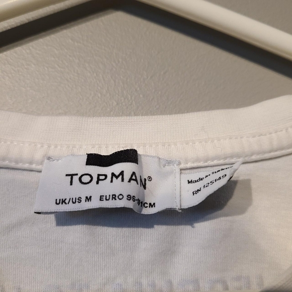 GRAPHIC T-SHIRT - Picture 4 of 4